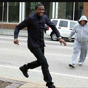 Meet your Posher, Alandis